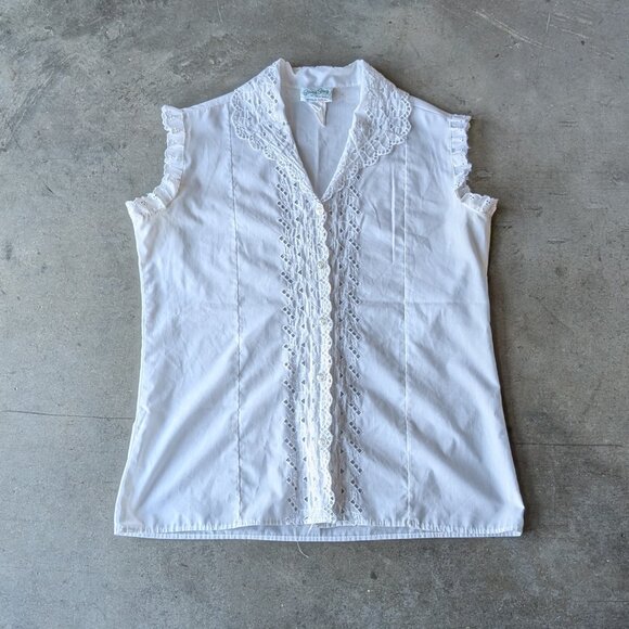 Vintage Stacy Stag of California White Eyelet Collared Sleeveless Top - Picture 2 of 9